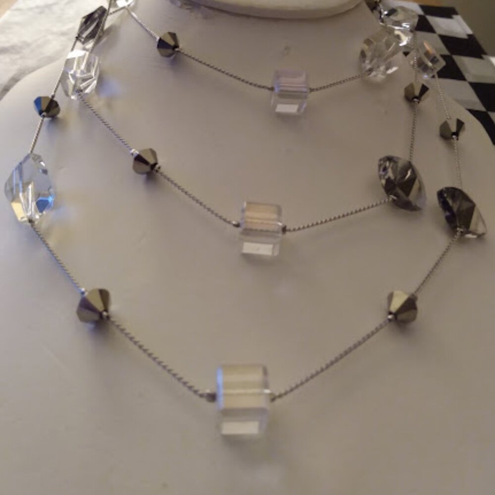 PREMIER DESIGNS Mod/Contemporary Ice Cube Clear/Smoke Crystal Bead Necklace